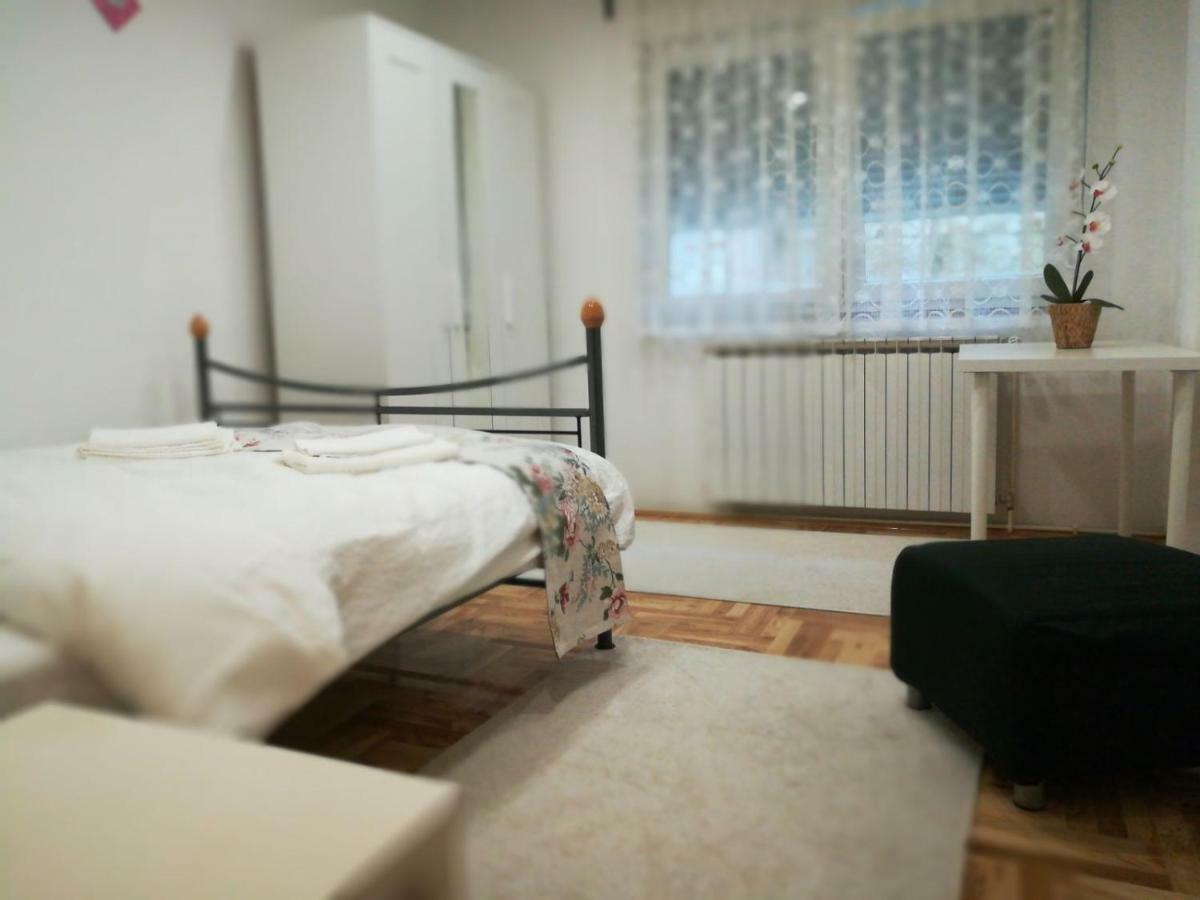 Apartman Sara Zagreb Extérieur photo