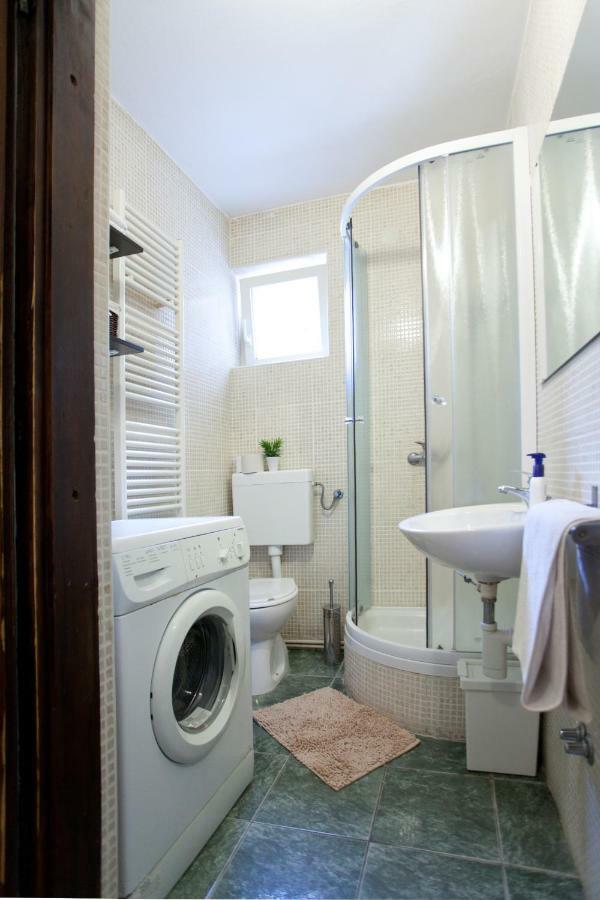 Apartman Sara Zagreb Extérieur photo