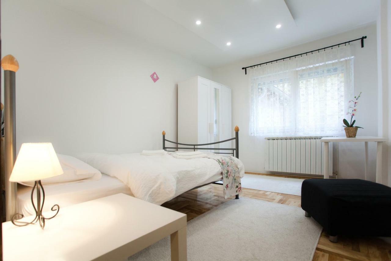 Apartman Sara Zagreb Extérieur photo